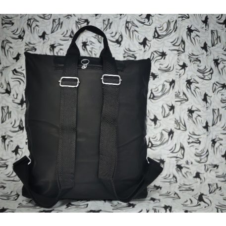 Parisbags női hátitáska - H172-fekete 